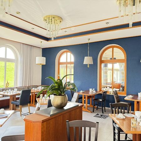 Seehotel Neue Liebe Куксхавен Екстериор снимка