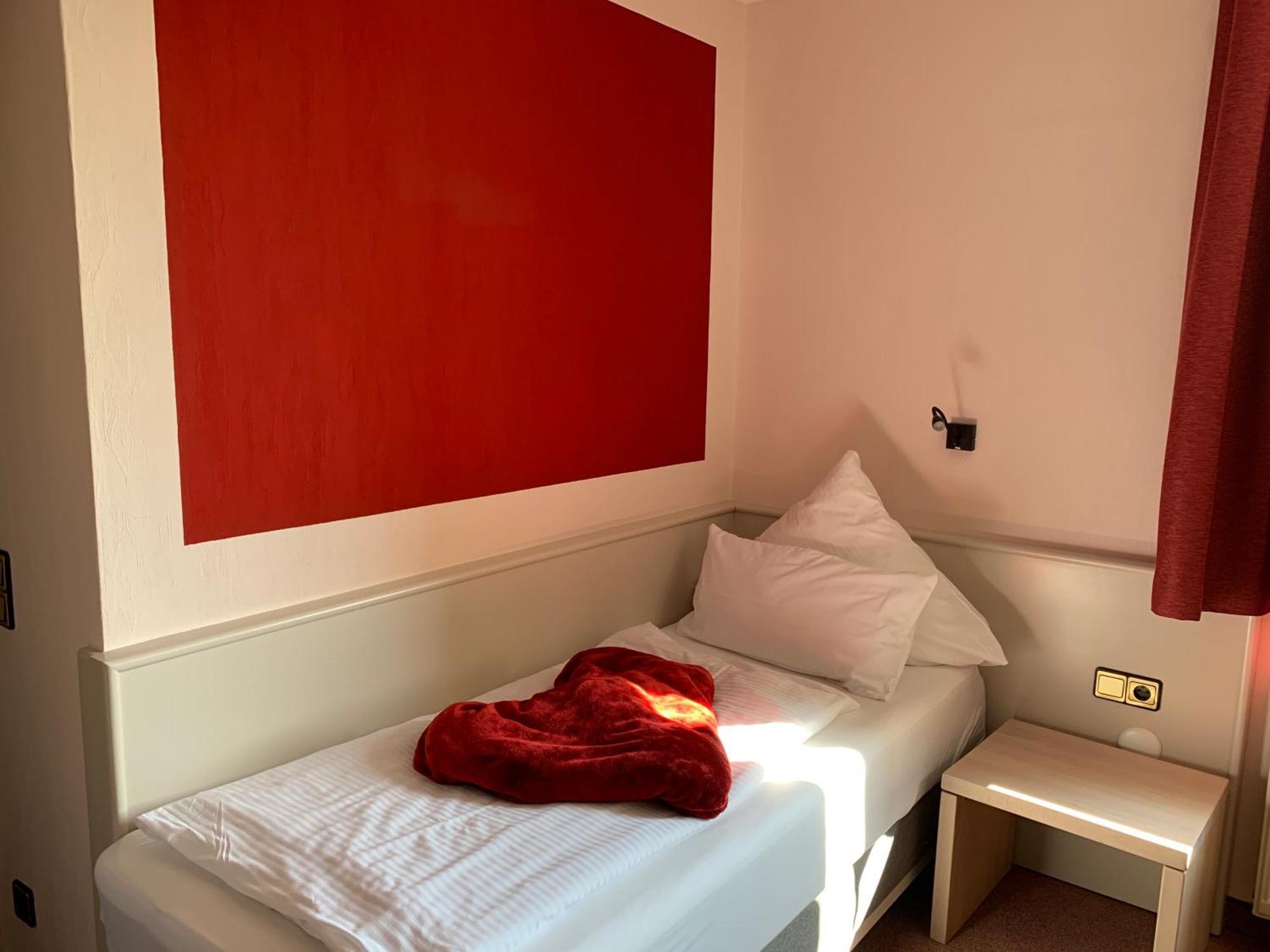Seehotel Neue Liebe Куксхавен Екстериор снимка