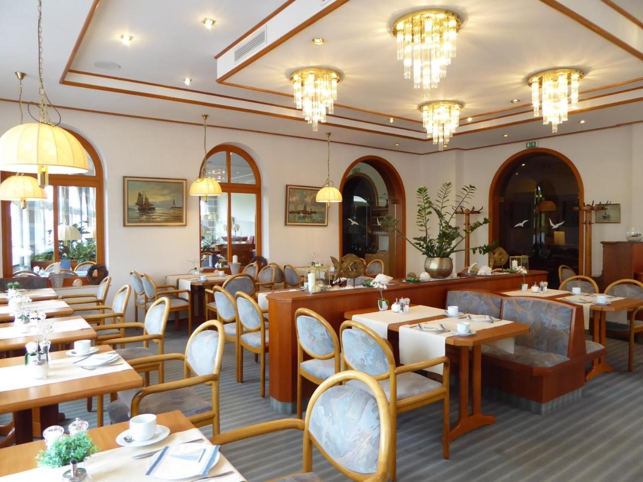 Seehotel Neue Liebe Куксхавен Екстериор снимка