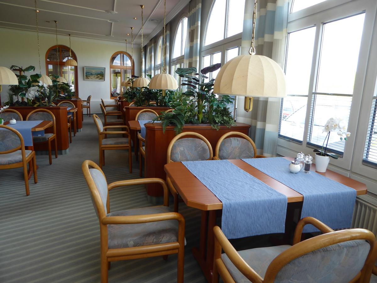 Seehotel Neue Liebe Куксхавен Екстериор снимка
