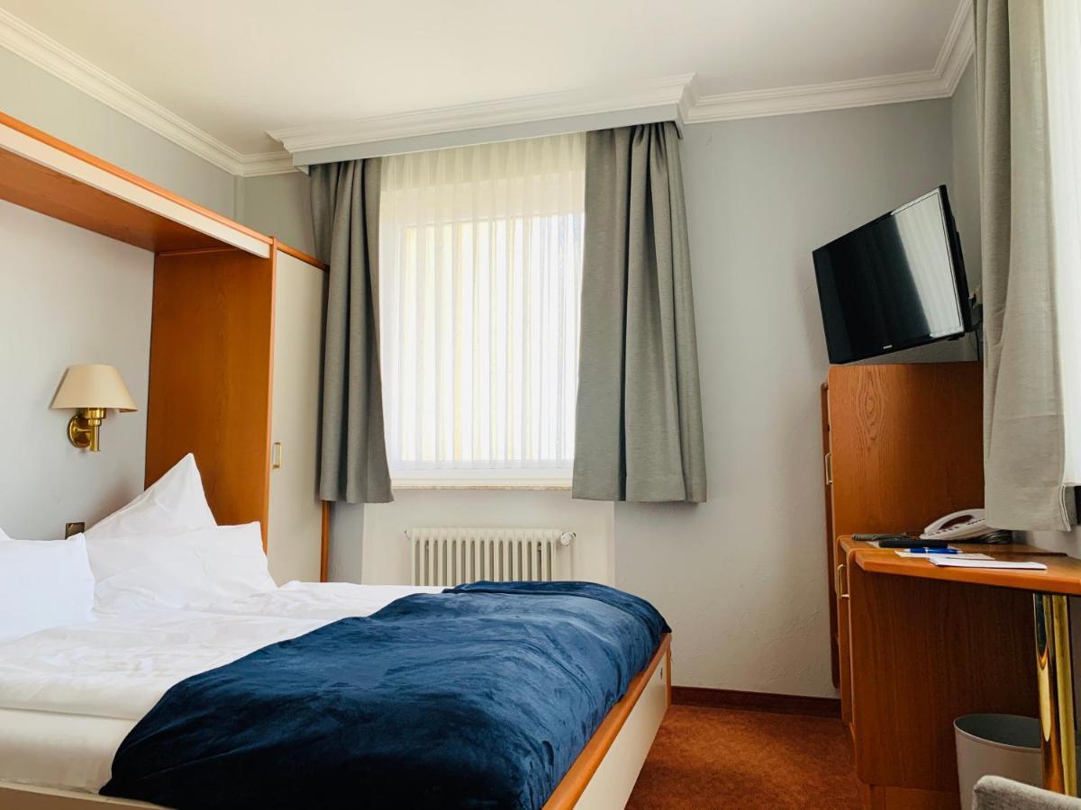 Seehotel Neue Liebe Куксхавен Екстериор снимка